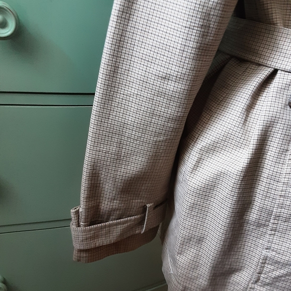 Trench 3/4 - Picture 2 of 4